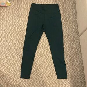 Splits 59 Dark Green Leggings